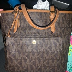 Brand new micheal kors purse